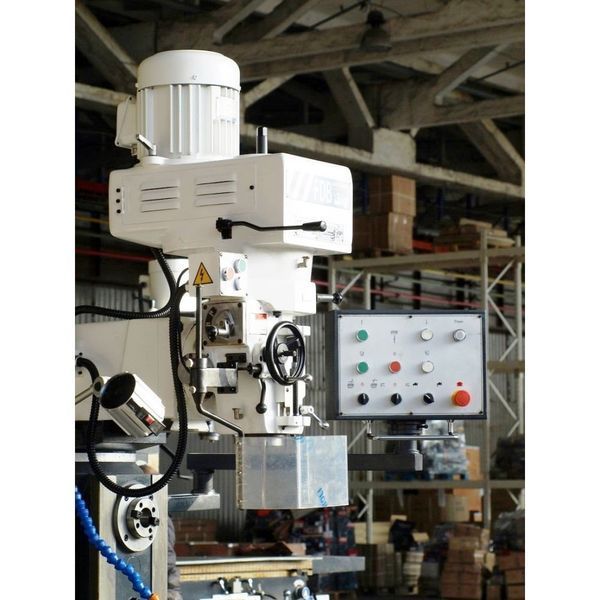 Фрезерный станок FDB Maschinen TMM 700 (832952) 14-832952 фото