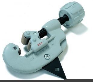 Труборез RIDGID 15 (для тонкостенных труб) 5-28 мм 12-32920 фото