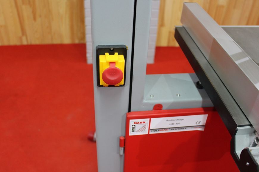 Стрічкова пилка (400 Вт) Holzmann HBS 400 (HBS400_400V) 107-HBS400_400V фото