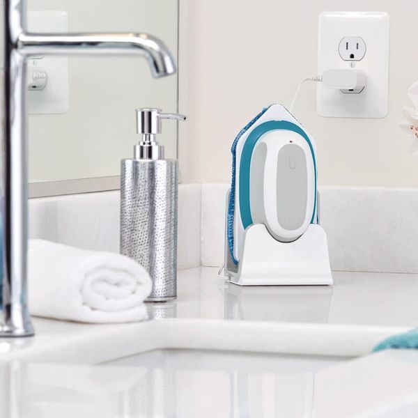 Электрощетка BLACK+DECKER BHPC210 35-BHPC210 фото