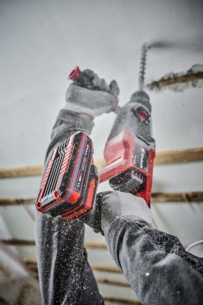 Аккумулятор Einhell PXC PLUS 18V 4,0 Ah SEALED 09-4511627 фото